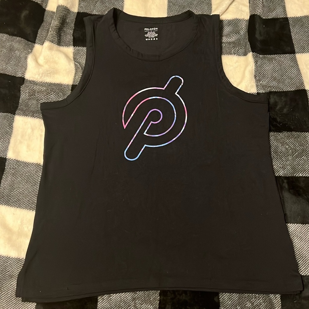 Peloton Tank Top size medium black